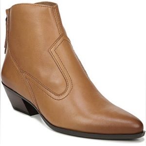 Naturalizer Wallis Booties